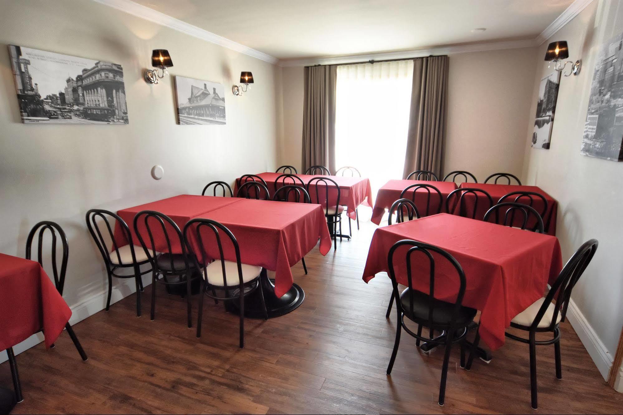 Hotel Le Floral Sherbrooke Zewnętrze zdjęcie
