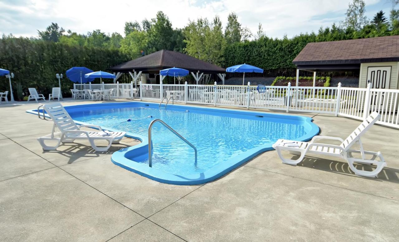 Hotel Le Floral Sherbrooke Zewnętrze zdjęcie